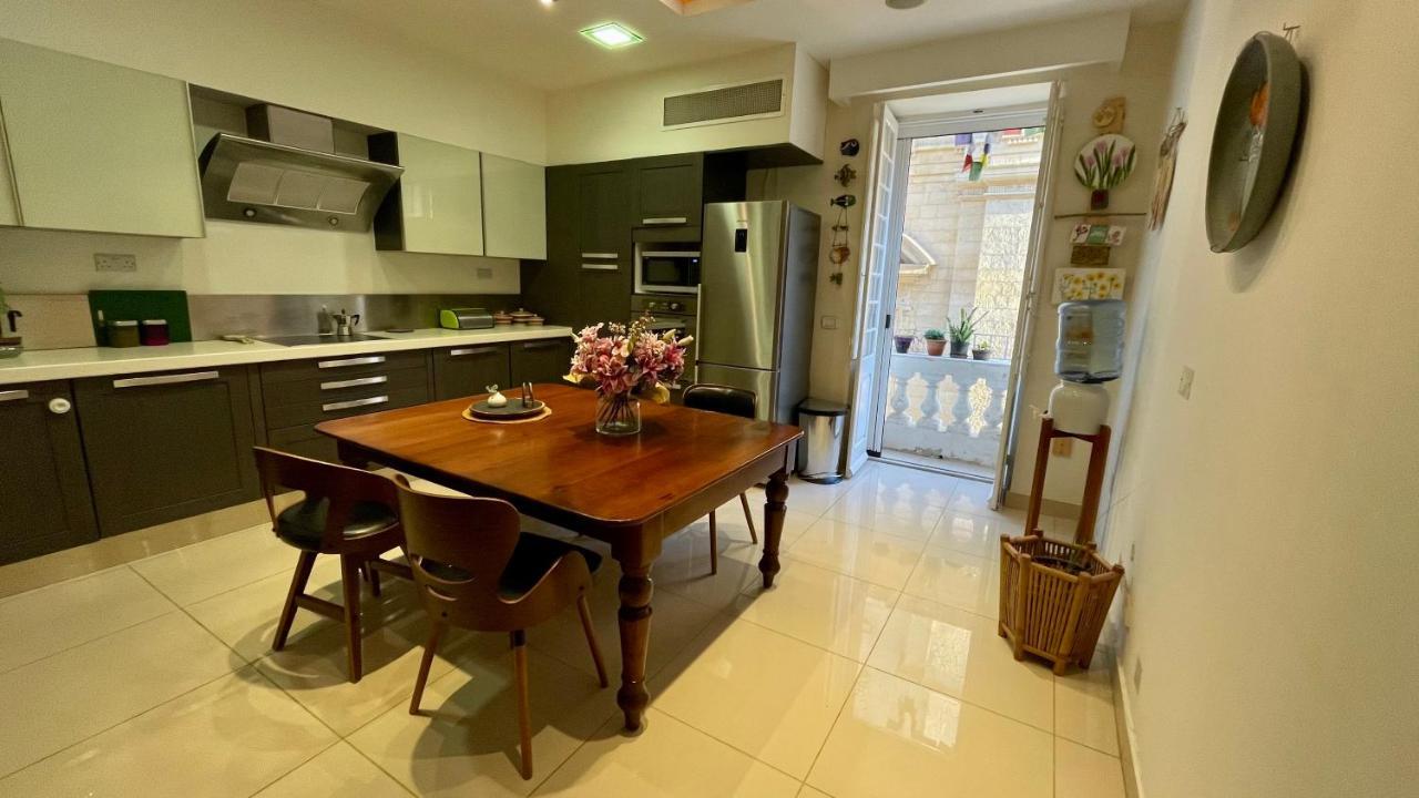 Valletta Collection - Merchant Str Apartment With Large Yard Exterior foto