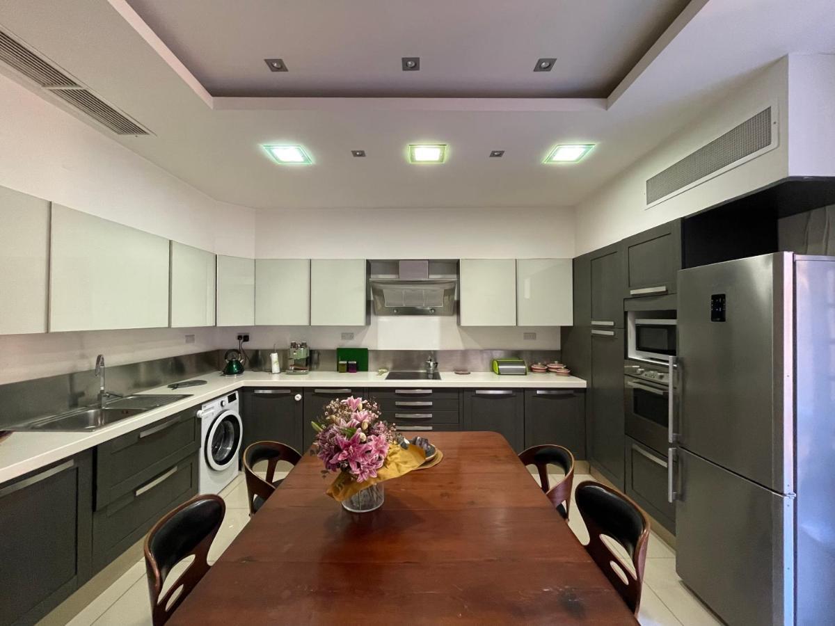 Valletta Collection - Merchant Str Apartment With Large Yard Exterior foto